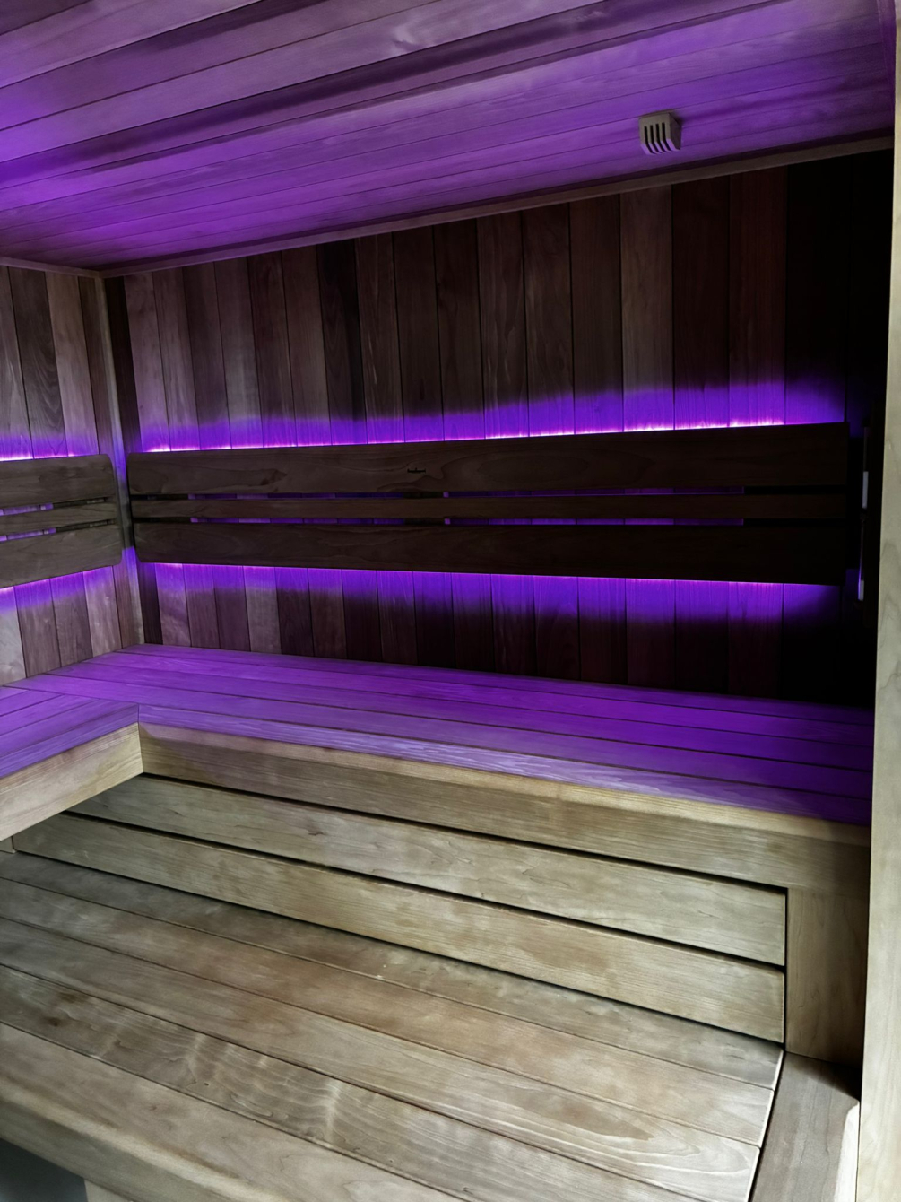 Fínska sauna Gold Dark Neratovice Fínska sauna Gold Dark Neratovice