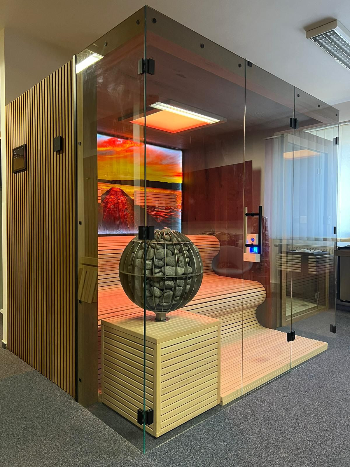 Fínska sauna Wave Praha Showroom Fínska sauna Wave Praha Showroom