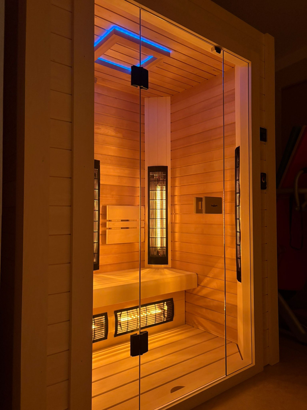 Infrasauna Dark Aspen Sokolovce Infrasauna Dark Aspen Sokolovce