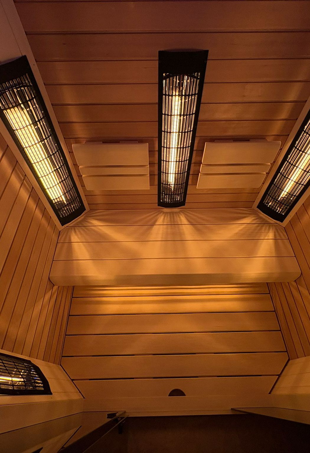 Infrasauna Dark Aspen Sokolovce Infrasauna Dark Aspen Sokolovce