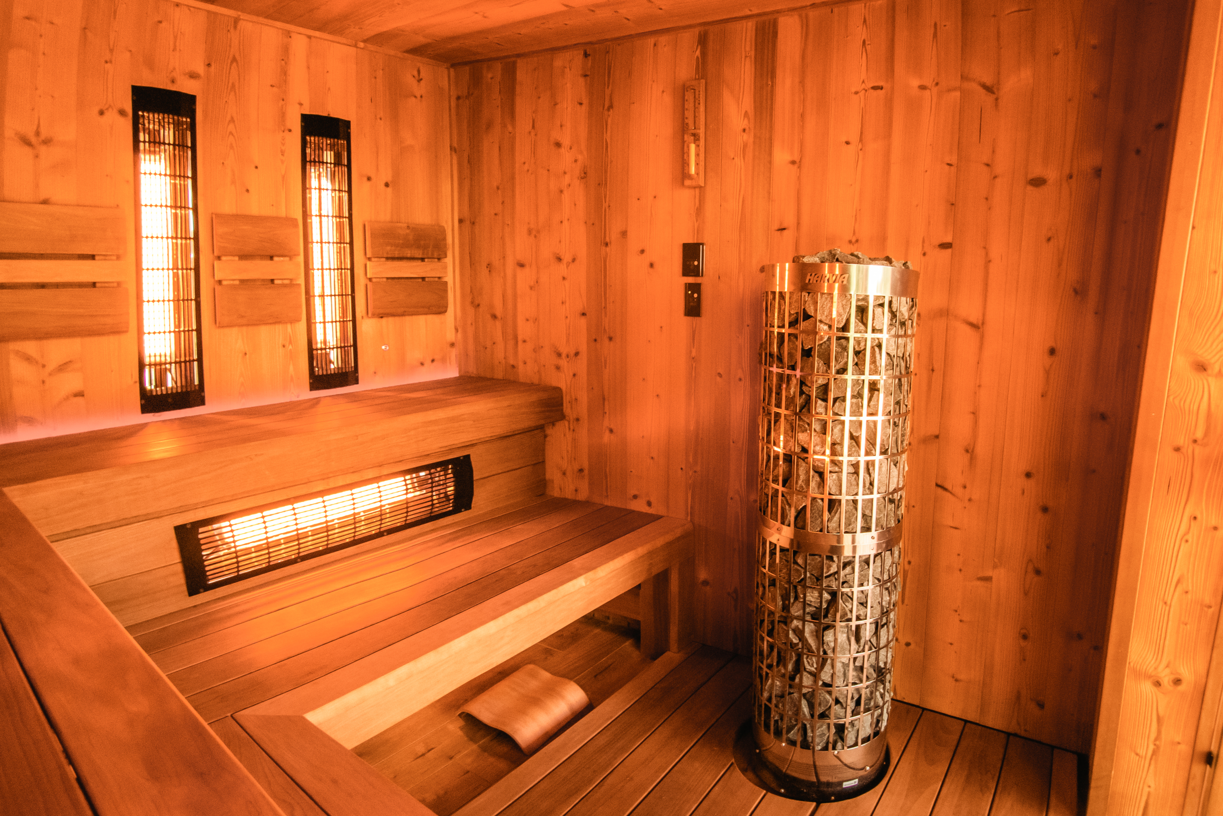 Kombinovaná sauna Gold Dark Kombinovaná sauna Gold Dark
