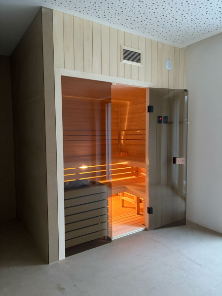 Presklená sauna
