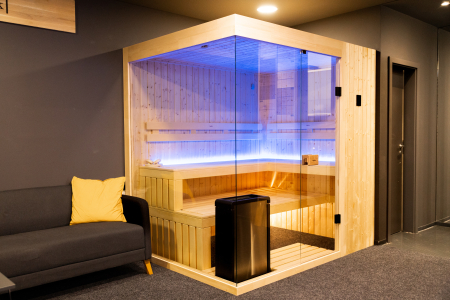 Presklená sauna