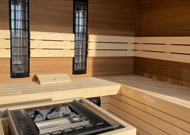 Presklená sauna platinum design