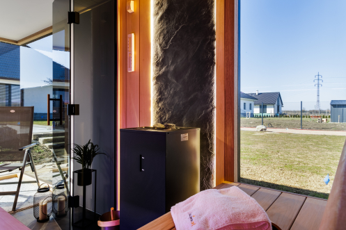 Vonkajšia sauna, Atyp Hlízov Vonkajšia sauna, Atyp Hlízov